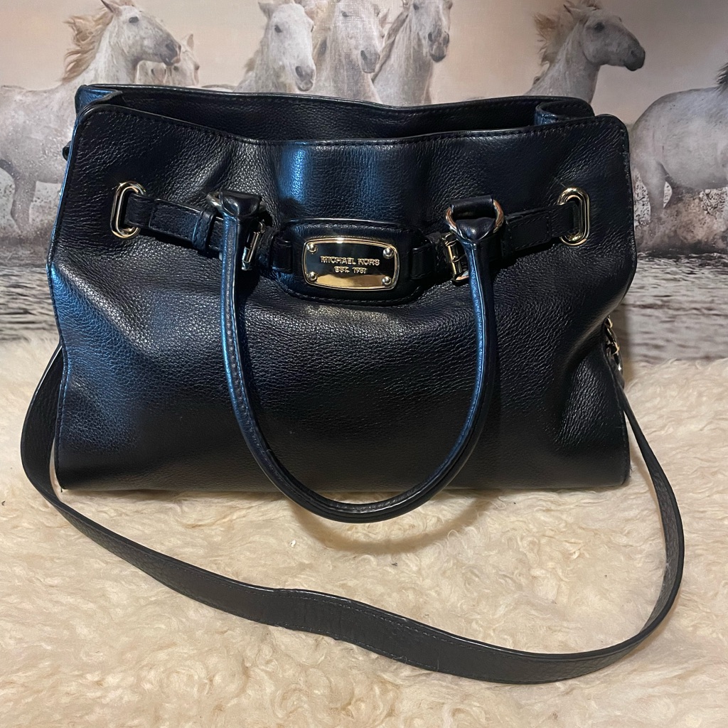 New??? Michael Kors Black Leather Bag